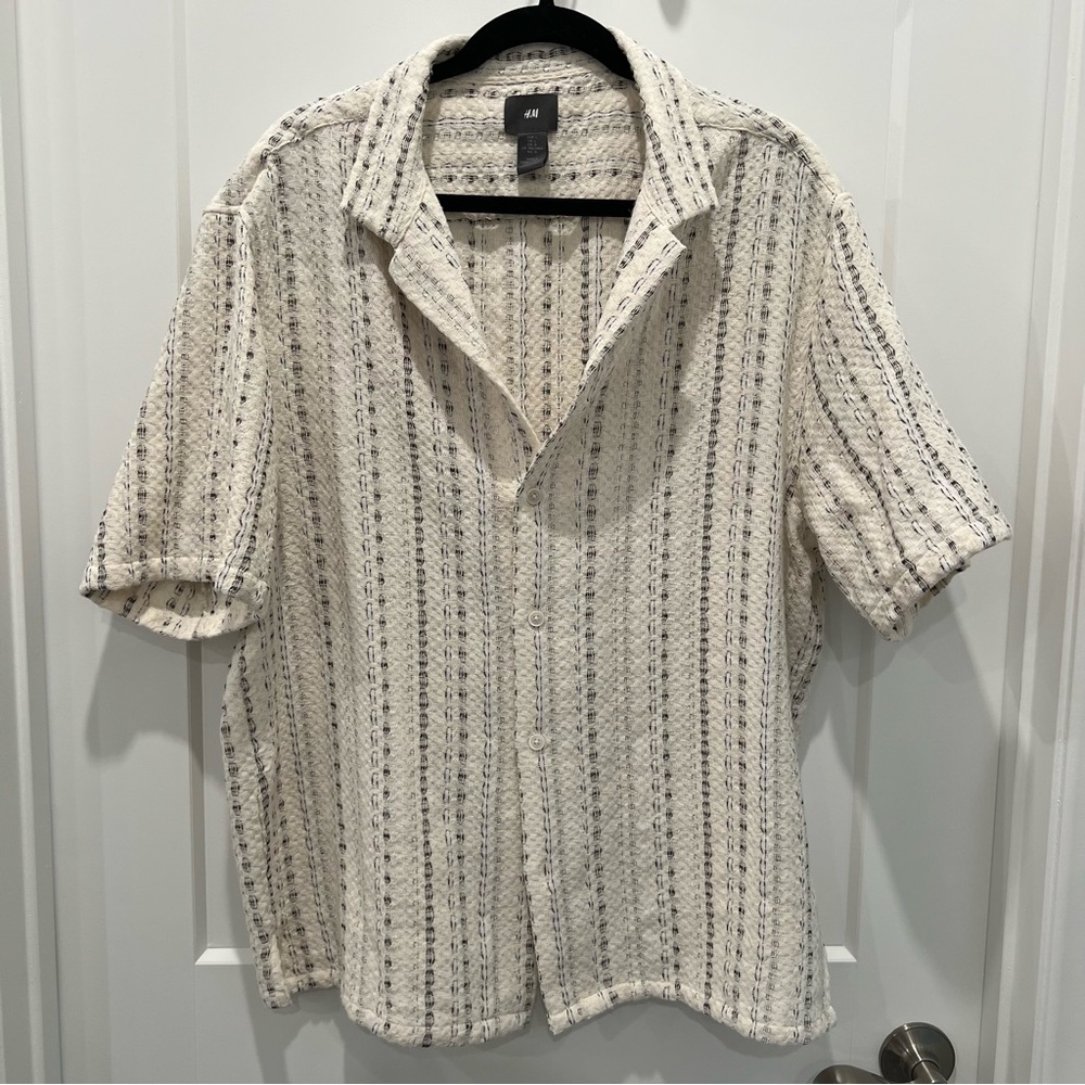 H&M Short Sleeve Button-Up
